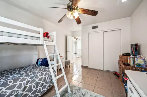 7494 E Deeps Way, Tucson, AZ 85710 photo 18