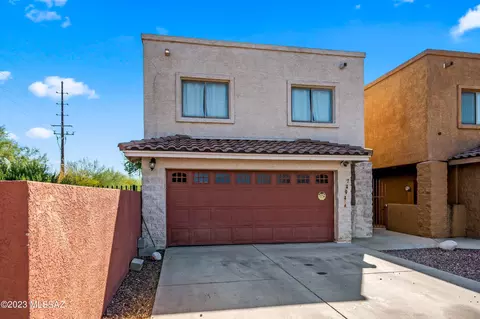 7494 E Deeps Way, Tucson, AZ 85710
