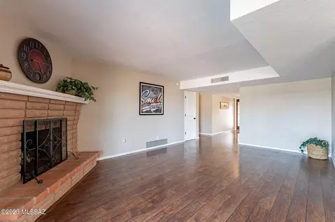 7555 E Hampton Pl, Tucson, AZ 85715 photo 16