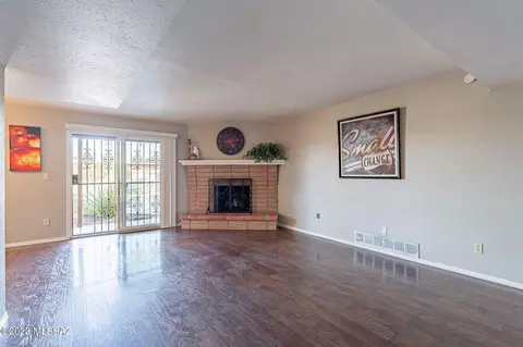 7555 E Hampton Pl, Tucson, AZ 85715 photo 15
