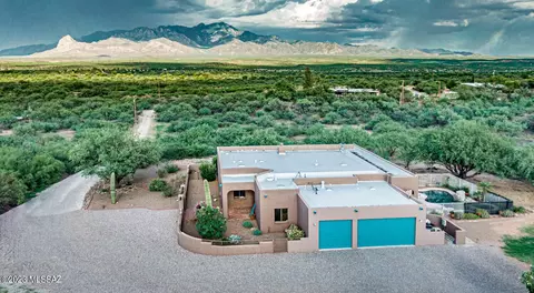 23 Wood Ln, Amado, AZ 85645