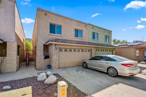7482 E Deeps Way, Tucson, AZ 85710