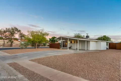 5074 E 13th St, Tucson, AZ 85711