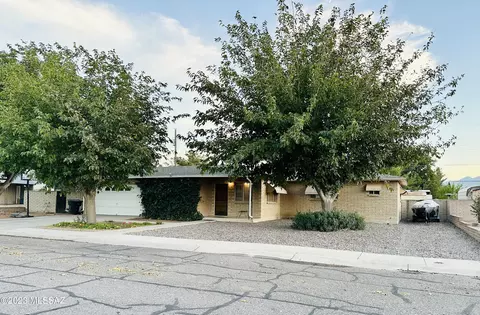 3915 W Claridge St, Thatcher, AZ 85552