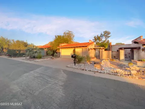 8434 N Calle Tioga, Tucson, AZ 85704
