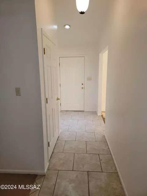 Entry Way - 1636 N Circle I Rd, Willcox, AZ 85643 photo 2 of 2