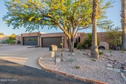 4708 E Cherry Hills Pl, Tucson, AZ 85718