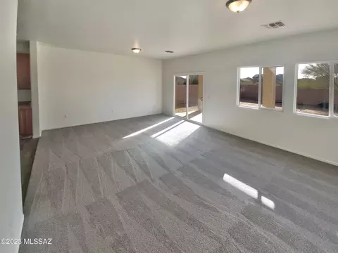 6284 S Pipit Dr, Tucson, AZ 85757 photo 3