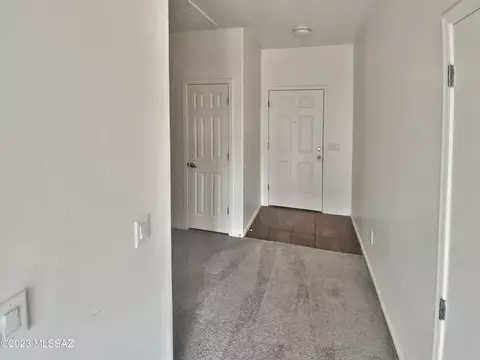 6284 S Pipit Dr, Tucson, AZ 85757 photo 9