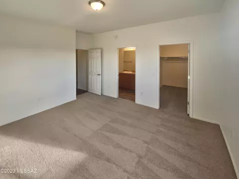 6284 S Pipit Dr, Tucson, AZ 85757 photo 5