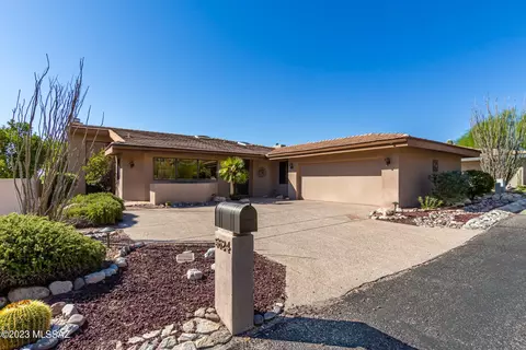 5624 E Circulo Terra, Tucson, AZ 85750