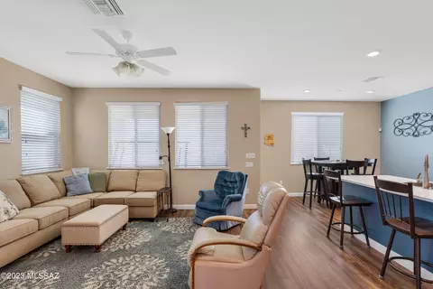 8280 E Jane Robb Pl, Tucson, AZ 85710
