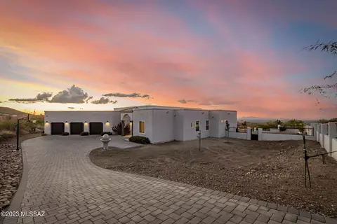 18720 S Houghton Rd, Vail, AZ 85641