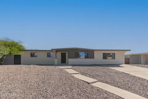 4533 S Silver Beech Ave, Tucson, AZ 85730
