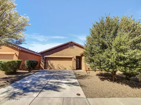 6716 S May Fly Dr, Tucson, AZ 85757