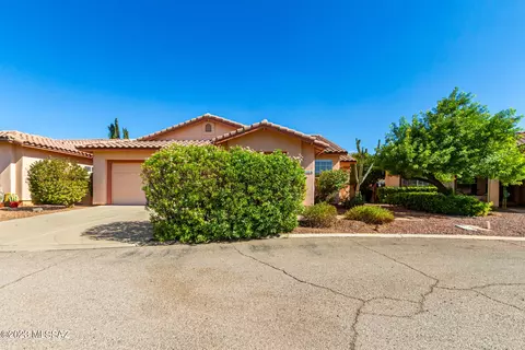 3441 W Desert Bend Loop, Tucson, AZ 85742