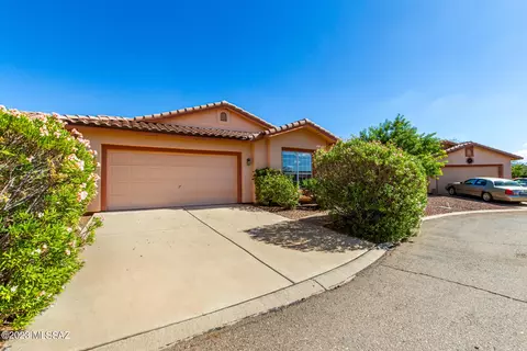 3441 W Desert Bend Loop, Tucson, AZ 85742 photo 2