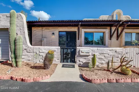 3039 S Alfredo Pl, Tucson, AZ 85713