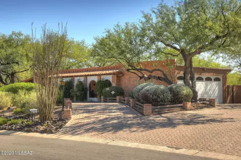 7412 E Calle Los Arboles, Tucson, AZ 85750