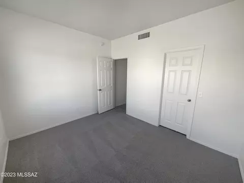 10660 E Migratory Pl, Tucson, AZ 85748 photo 15