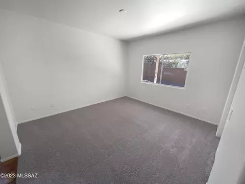 10660 E Migratory Pl, Tucson, AZ 85748 photo 5