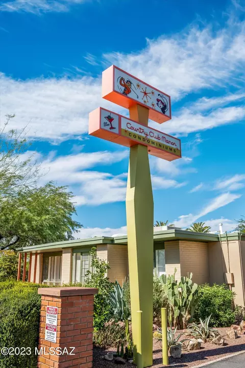 2915 E 17th St, Tucson, AZ 85716