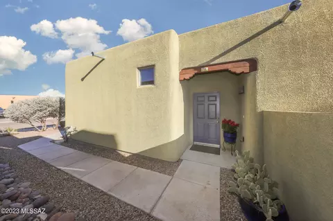 3341 S Lakeside View Dr, Tucson, AZ 85730