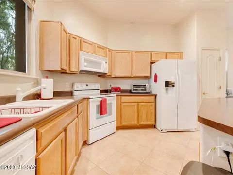 5461 S Thunder Sky Way, Tucson, AZ 85747 photo 12