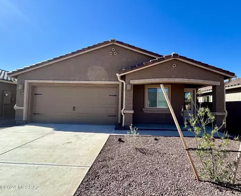 21983 E Beacon Point Dr, Red Rock, AZ 85145
