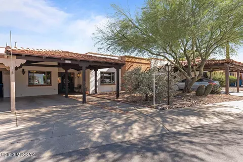 235 S Paseo Seco, Green Valley, AZ 85614