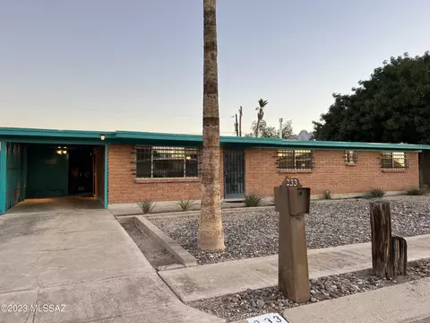 233 E Radburn St, Tucson, AZ 85704