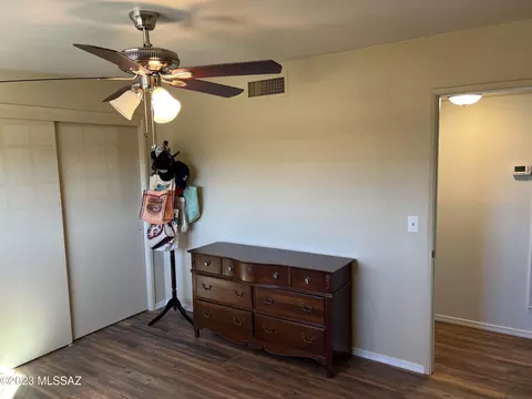 233 E Radburn St, Tucson, AZ 85704 photo 19