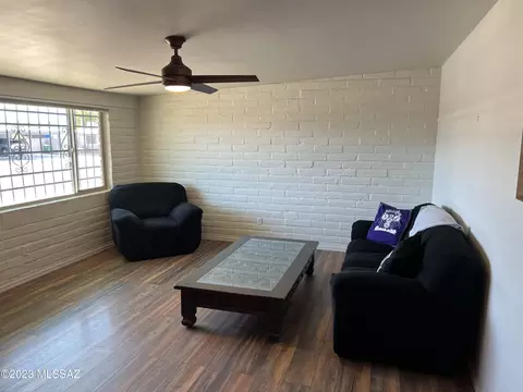 233 E Radburn St, Tucson, AZ 85704 photo 13