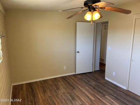 233 E Radburn St, Tucson, AZ 85704 photo 23