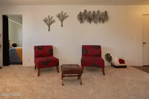 1336 S Avenida Polar #C-204, Tucson, AZ 85710