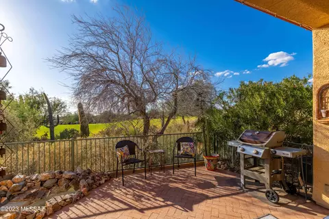 13715 N Heritage Canyon Dr, Marana, AZ 85658