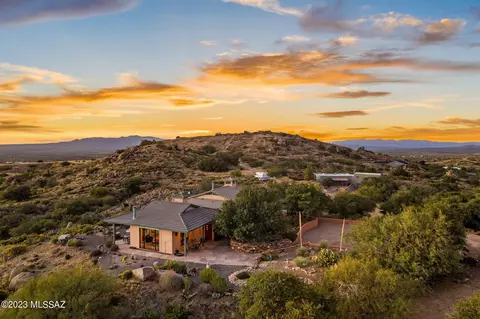 852 N Two Oclock Hill Rd, Oracle, AZ 85623