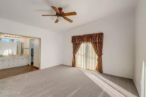8902 E Maple Leaf Dr, Tucson, AZ 85710 photo 12
