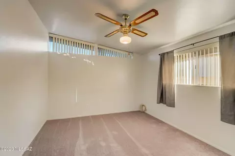 8902 E Maple Leaf Dr, Tucson, AZ 85710 photo 17