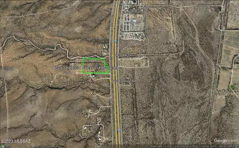8 W Whitehead Ln, Amado, AZ 85645