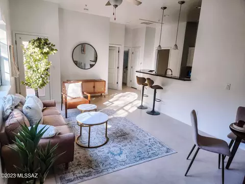 2026 E River Rd #200, Tucson, AZ 85718