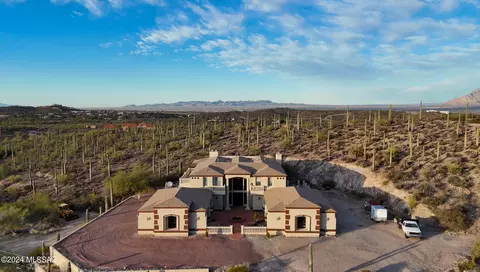4202 W Anklam Rd, Tucson, AZ 85745