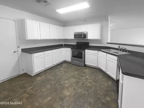 6201 E Stonechat Dr, Tucson, AZ 85756 photo 8