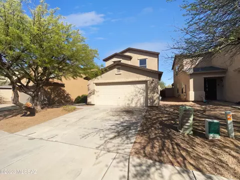 6201 E Stonechat Dr, Tucson, AZ 85756