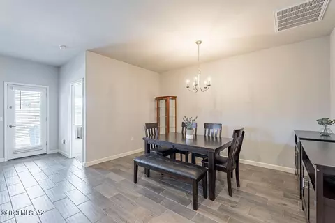 515 W Grantham St, Vail, AZ 85641 photo 9