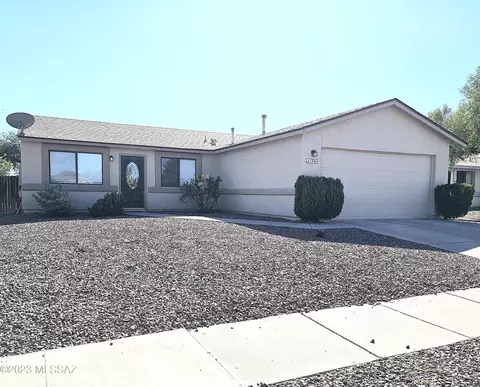 1741 W Ransom Oaks Dr, Tucson, AZ 85746