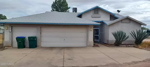 2851 W Placita Arida, Tucson, AZ 85746