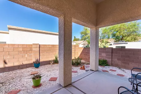 Exterior - 7432 E Maritime Dr, Tucson, AZ 85756 photo 9 of 10