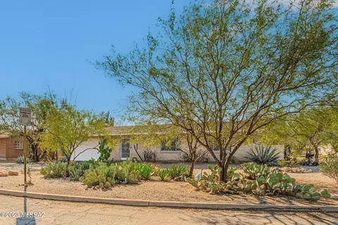 4002 E 4th St, Tucson, AZ 85711