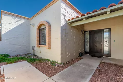 4124 E Megan Dr, Tucson, AZ 85712